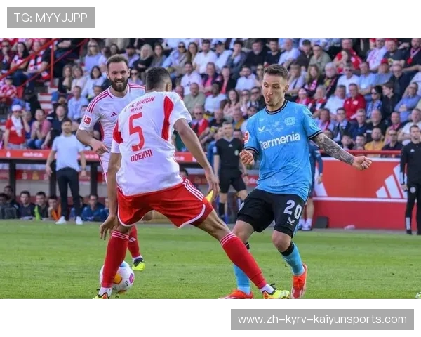 德甲球队资本构成解析：谁是真正的金主？